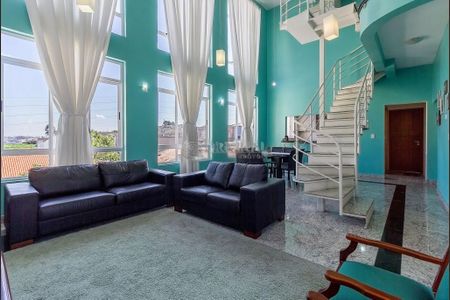 10_photo/94dce5f28d.68fea5cf95d25830-ATLAS-5270d4e4-51d3-4915-8e64-439de75b954b.jpg de casa à venda com 3 quartos, 318m² em Bairro Alto, Curitiba