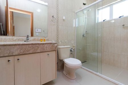 10_photo/94dce5f28d.68fea5cf95d25830-ATLAS-6abe763a-d215-46c0-84d4-a368530c4e3b.jpg de casa à venda com 3 quartos, 318m² em Bairro Alto, Curitiba