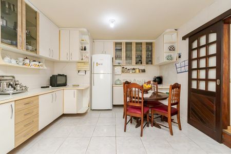 9_photo/94dce5f339.e9744f0b397a6472-ATLAS-6b3844dc-64ec-4d2e-bc43-bd9590431e40.jpg de casa à venda com 5 quartos, 239m² em Bairro Alto, Curitiba