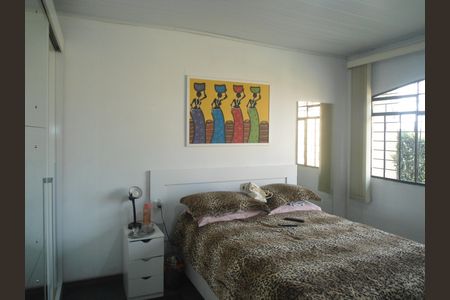 4_photo/94dce5f365.1fb1e15624dab5b2-ATLAS-2ed040e5-6a1b-4d22-ab51-28fa0240e89e.jpg de casa à venda com 3 quartos, 164m² em Bairro Alto, Curitiba