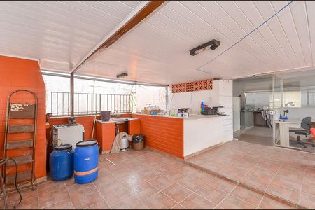 22_photo/94dce5f365.b2517d34c228f0d2-ATLAS-f8c8a464-db42-4be1-b1ba-cf2e5cf0ccad.jpg de casa à venda com 3 quartos, 215m² em Bairro Alto, Curitiba