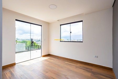 12_photo/94dce5f3b5.6811922fa3e6a4fd-ATLAS-d2827e11-dddb-45ed-89b6-ab44a74bcf36.jpg de casa à venda com 3 quartos, 110m² em Bairro Alto, Curitiba