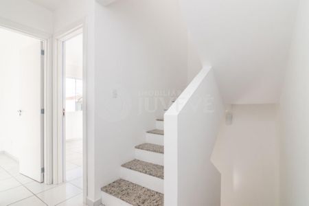 5_photo/94dce5f4db.a6a01bc720b0dd1e-ATLAS-be9f0a09-41a4-4fe6-b681-b2320dc8ee5e.jpg de casa à venda com 3 quartos, 109m² em Bairro Alto, Curitiba