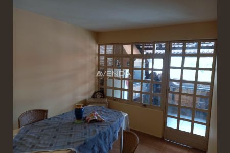 1_photo/94dce5f4e1.e467a4455404b950-ATLAS-000441fc-3fd7-40ca-a960-ed9a64302490.jpg de casa à venda com 3 quartos, 190m² em Bairro Alto, Curitiba