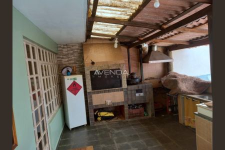 8_photo/94dce5f4e1.e467a4455404b950-ATLAS-cb5c1270-6877-4502-b0e0-1f09063914c1.jpg de casa à venda com 3 quartos, 190m² em Bairro Alto, Curitiba