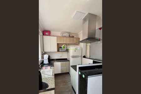 10_photo/94dce5f4e3.32b376f14b665ac4-ATLAS-11e87c6e-1878-433e-b9df-a334a4b807db.jpg de casa à venda com 3 quartos, 100m² em Bairro Alto, Curitiba