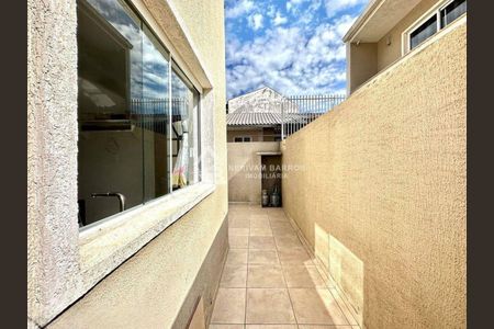 4_photo/94dce5f4e3.32b376f14b665ac4-ATLAS-8a9390fd-c3ac-4de0-9fa9-25e499ece750.jpg de casa à venda com 3 quartos, 147m² em Bairro Alto, Curitiba