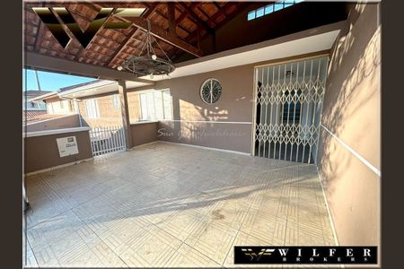 7_photo/94dce5f4fb.d40d2a3df1b6b876-ATLAS-7f4a6218-010c-405b-977b-3e29a1882de2.jpg de casa à venda com 2 quartos, 120m² em Bairro Alto, Curitiba