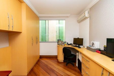 81_photo/94dce5f5a9.15c7a4e50fddccb9-ATLAS-3e45a3f1-a896-4d88-90a5-bd7d9650f781.jpg de casa para alugar com 5 quartos, 331m² em Bairro Alto, Curitiba