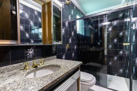 41_photo/94dce5f5a9.15c7a4e50fddccb9-ATLAS-97ee381f-2798-46a2-bacd-d784df022366.jpg de casa para alugar com 5 quartos, 331m² em Bairro Alto, Curitiba