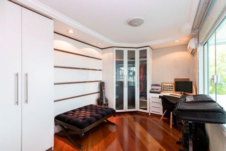 77_photo/94dce5f5a9.15c7a4e50fddccb9-ATLAS-a61261eb-78c1-41b1-a74d-45ecacb8459c.jpg de casa para alugar com 5 quartos, 331m² em Bairro Alto, Curitiba