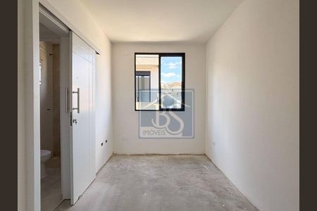 38_photo/94dce5f625.7fae5489eecda263-ATLAS-17fba2f6-867e-4bef-a8a9-b9dc304f8e66.jpg de casa à venda com 3 quartos, 107m² em Bairro Alto, Curitiba