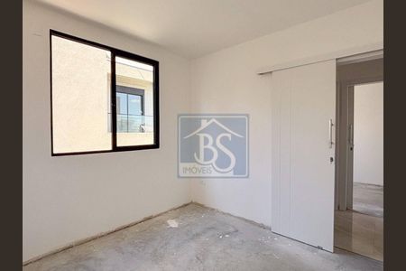 31_photo/94dce5f625.7fae5489eecda263-ATLAS-9237406d-3844-4cf6-9bb6-c51c3d4bd8bc.jpg de casa à venda com 3 quartos, 107m² em Bairro Alto, Curitiba