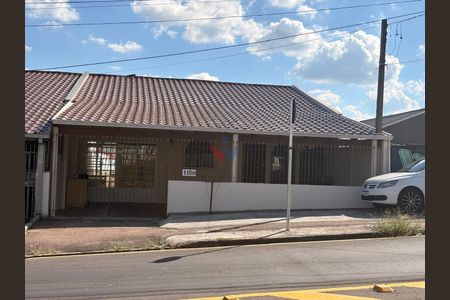 4_photo/94dce5f689.22289480efb51164-ATLAS-51d6426e-3cc4-478e-8b55-b6cabd83b9e3.jpg de casa à venda com 3 quartos, 147m² em Bairro Alto, Curitiba