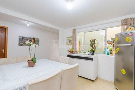 42_photo/94dce5f729.1e45c290f45d527b-ATLAS-4cb681ce-3c63-4818-8a4e-aaae3e50c877.jpg de casa à venda com 4 quartos, 216m² em Bairro Alto, Curitiba