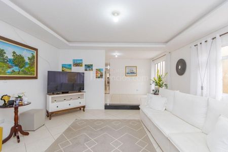 7_photo/94dce5f729.1e45c290f45d527b-ATLAS-96cdaa5d-e438-46a0-b06a-2d9d6f985ac2.jpg de casa à venda com 4 quartos, 216m² em Bairro Alto, Curitiba