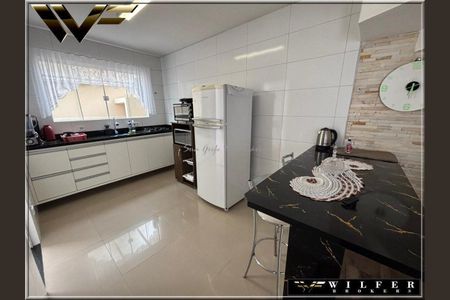 8_photo/94dce5f815.7a23a00971643dc0-ATLAS-9328da34-c34b-4f8e-80a5-2259b8a786aa.jpg de casa à venda com 2 quartos, 95m² em Atuba, Curitiba