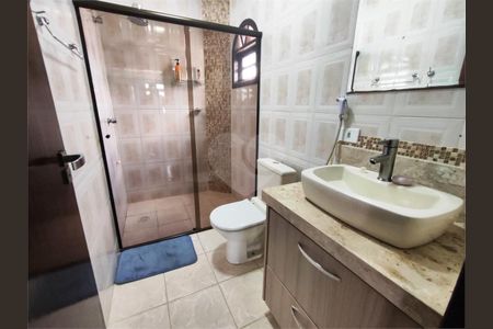 5_photo/94dce5f9a9.967bb43d6f31e30b-ATLAS-05187932-4c0c-43b7-905e-29e94f6f2308.jpg de casa à venda com 4 quartos, 292m² em Bairro Alto, Curitiba