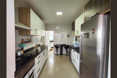 11_photo/94dce5f9a9.967bb43d6f31e30b-ATLAS-a981374f-06c2-4bff-8e6d-0880e83bdb48.jpg de casa à venda com 4 quartos, 292m² em Bairro Alto, Curitiba