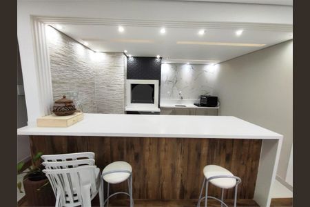 6_photo/94dce5f9a9.967bb43d6f31e30b-ATLAS-f81d0675-49c5-4f0d-8c8f-c28b154d6f50.jpg de casa à venda com 4 quartos, 292m² em Bairro Alto, Curitiba