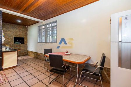 11_photo/94dce5fafd.1aa5b8f538f3adaf-ATLAS-5a0cccf7-e61b-4d5b-9216-20b18907665c.jpg de casa à venda com 4 quartos, 250m² em Bairro Alto, Curitiba