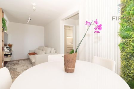 6_photo/94dce5fb51.bbb1e529391b3a1f-ATLAS-d46b1eb7-7020-4ea4-9cf8-4061b03c04e9.jpg de apartamento à venda com 2 quartos, 51m² em Bairro Alto, Curitiba