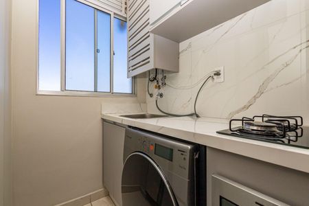 3_photo/94dce5fb51.d1f6fb7770917a2b-ATLAS-08149ed7-36f0-4692-8ea0-a05d2580e96f.jpg de apartamento à venda com 2 quartos, 50m² em Bairro Alto, Curitiba