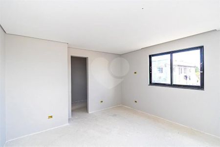 40_photo/94dce5fb6f.0f81dd1a9a4f6ffb-ATLAS-31929ef3-627a-4eae-bac7-07506a348867.jpg de casa à venda com 2 quartos, 102m² em Bairro Alto, Curitiba