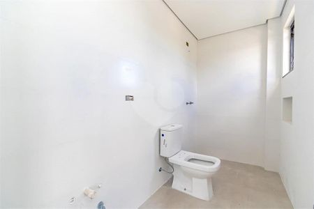 17_photo/94dce5fb6f.0f81dd1a9a4f6ffb-ATLAS-41497839-2749-451b-950d-e40db894d1c1.jpg de casa à venda com 2 quartos, 102m² em Bairro Alto, Curitiba