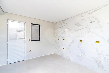 50_photo/94dce5fb6f.0f81dd1a9a4f6ffb-ATLAS-49e7813d-ba9c-416a-af5f-00b75ff5e4ad.jpg de casa à venda com 2 quartos, 102m² em Bairro Alto, Curitiba