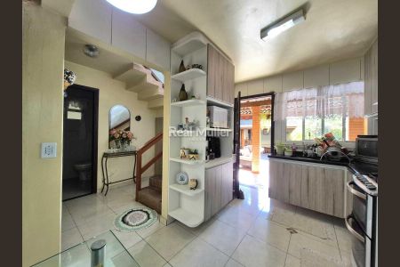 5_photo/94dce5fc05.ec7180ed9404f823-ATLAS-48c4e4e0-2c6c-4e80-8f1a-6ca86c80b7b4.jpg de casa à venda com 3 quartos, 165m² em Atuba, Curitiba