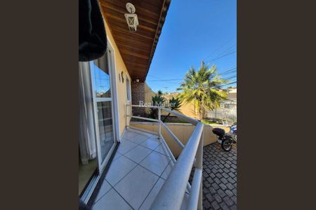 3_photo/94dce5fc05.ec7180ed9404f823-ATLAS-9f4e4948-5083-430f-b177-fa4e486c2b38.jpg de casa à venda com 3 quartos, 165m² em Atuba, Curitiba