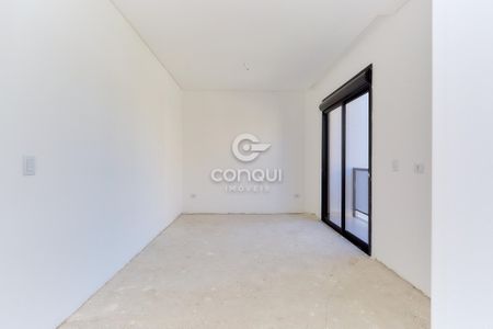 18_photo/94dce5fc7f.aef4de6394ba8e6d-ATLAS-18f98ff2-698f-4b36-97d2-5615bd18702c.jpg de casa à venda com 3 quartos, 131m² em Bairro Alto, Curitiba