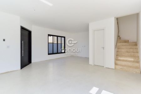 3_photo/94dce5fc7f.aef4de6394ba8e6d-ATLAS-c72b7d94-fb8b-4892-94a0-348705f05fea.jpg de casa à venda com 3 quartos, 131m² em Bairro Alto, Curitiba