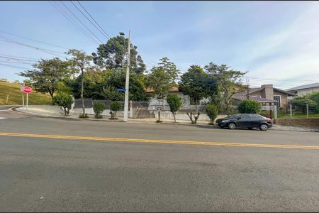 2_photo/94dce5fcb5.5b5d38785ecae6a3-ATLAS-3a816c27-df7e-4abf-8bbe-d9dbbb1272ad.jpg de casa para alugar com 0 quarto, 130m² em Bacacheri, Curitiba