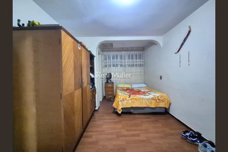 1_photo/94dce5fcb5.92e82a1534cad744-ATLAS-4db65738-1af5-4df7-b71e-1aef4053ccab.jpg de casa à venda com 4 quartos, 180m² em Bacacheri, Curitiba