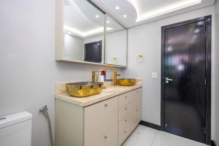 12_photo/94dce5fd3d.a3d617179be025f5-ATLAS-441e7bd8-2f58-4862-933e-6c997bd22c99.jpg de casa à venda com 3 quartos, 240m² em Tingui, Curitiba