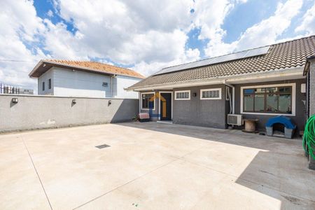 41_photo/94dce5fd3d.a3d617179be025f5-ATLAS-837e7017-9514-48a8-883c-831c111cdb5e.jpg de casa à venda com 3 quartos, 240m² em Tingui, Curitiba