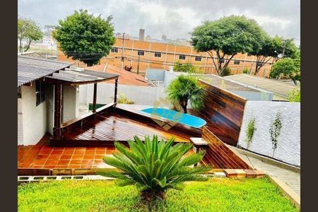 5_photo/94dce5fdbd.1987c265c069de70-ATLAS-8c3e17bc-2fab-442a-bead-16b307739ccc.jpg de casa à venda com 3 quartos, 300m² em Tingui, Curitiba