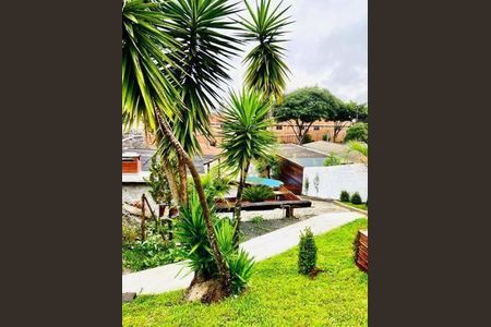 6_photo/94dce5fdbd.1987c265c069de70-ATLAS-a49daee0-c871-42c9-bcd5-32214fb881cf.jpg de casa à venda com 3 quartos, 300m² em Tingui, Curitiba