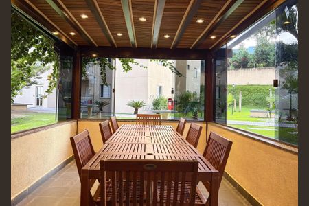 3_photo/94dce5fdff.c591d577b2bda8d6-ATLAS-04cedb05-4c6b-4de3-aa32-e764ca8f569b.jpg de apartamento à venda com 2 quartos, 53m² em Bacacheri, Curitiba