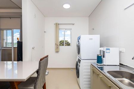 7_photo/94dce5ff7d.8406d85b1cc03178-ATLAS-60933d30-61f6-414d-a221-e077a7b5ed38.jpg de apartamento à venda com 2 quartos, 58m² em Bairro Alto, Curitiba