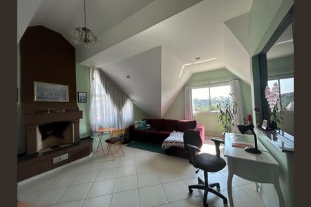 9_photo/94dce6055f.badfd497b63a3b5d-ATLAS-483a61f8-9c99-410d-b231-56e81ab4fa5d.jpg de casa à venda com 3 quartos, 190m² em Atuba, Curitiba