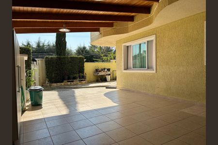 4_photo/94dce6055f.badfd497b63a3b5d-ATLAS-c3bfa8b6-bfb0-44f7-b282-09e721b89690.jpg de casa à venda com 3 quartos, 190m² em Atuba, Curitiba