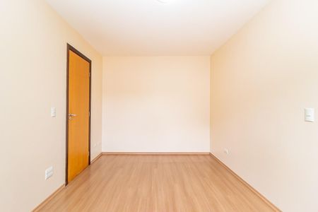 17_photo/94dce607c5.cbac4b0532efd0a4-ATLAS-b03b3537-e613-4a58-96d4-b68eabdc80b8.jpg de casa à venda com 3 quartos, 121m² em Tingui, Curitiba