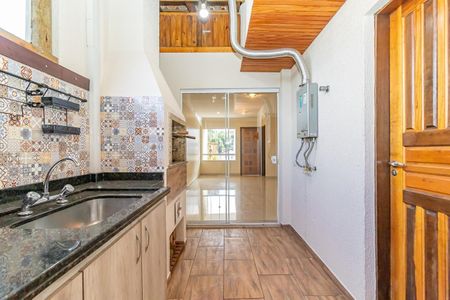 12_photo/94dce607c5.cbac4b0532efd0a4-ATLAS-c6fbf52f-7ea8-43d2-84a0-88d38bc1e5e6.jpg de casa à venda com 3 quartos, 121m² em Tingui, Curitiba