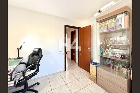 17_photo/94dce607f9.8f3f2a47dd94676f-ATLAS-ab251489-dad9-48bb-95f4-6c26280c0d4b.jpg de casa à venda com 3 quartos, 190m² em Tingui, Curitiba