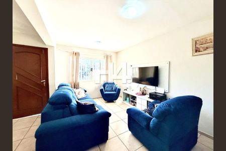 7_photo/94dce607f9.8f3f2a47dd94676f-ATLAS-fd275dd8-9407-4a48-ad5e-6f1cd7bc56e8.jpg de casa à venda com 3 quartos, 190m² em Tingui, Curitiba