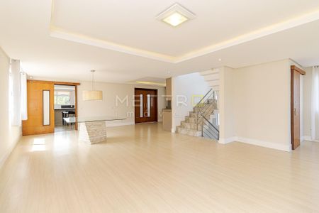 18_photo/94dce60853.7fae400b96cb3741-ATLAS-e819e478-0aab-4993-9bd5-8d3c05fb5f48.jpg de casa à venda com 4 quartos, 385m² em Tingui, Curitiba