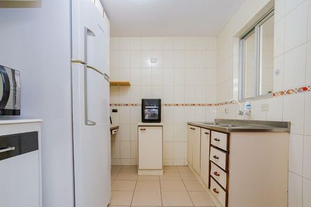 7_photo/94dce6086b.e98ed2530eefd725-ATLAS-286e8204-e98c-44cb-9fba-2e36ee201d41.jpg de casa à venda com 3 quartos, 110m² em Tingui, Curitiba